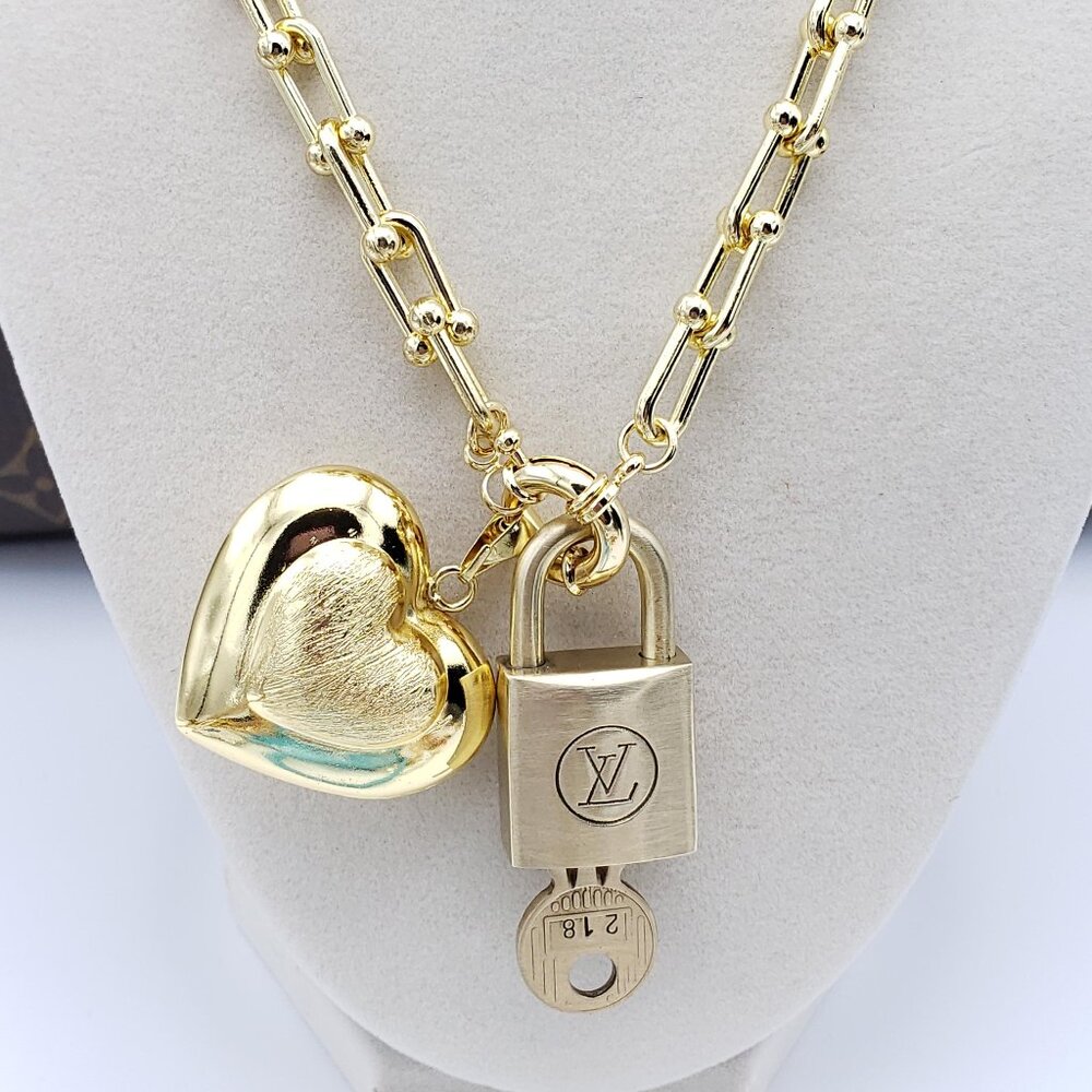 Authentic Louis Vuitton Gold Padlock with Unbranded 18k Gold Plated Necklace - Picture 7 of 10
